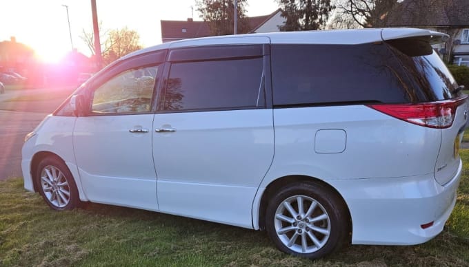 2025 Toyota Estima
