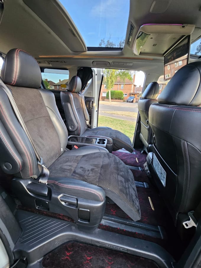 2025 Toyota Vellfire