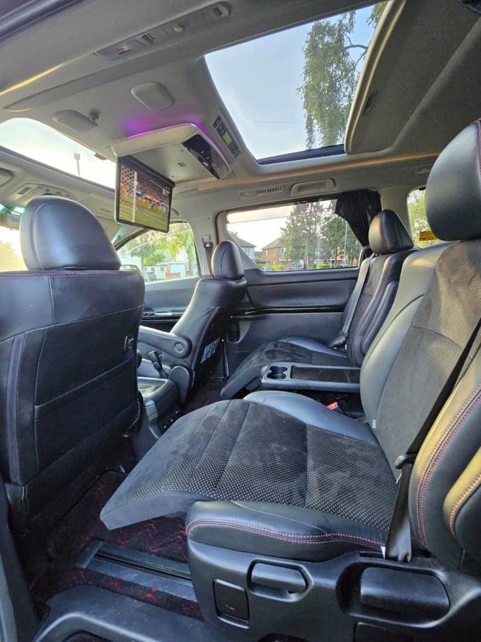 2025 Toyota Vellfire