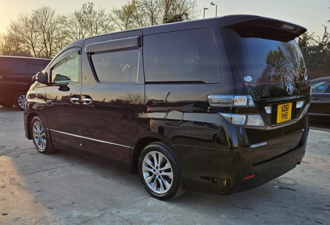 2025 Toyota Vellfire