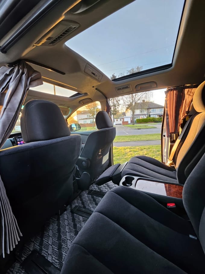 2025 Toyota Estima