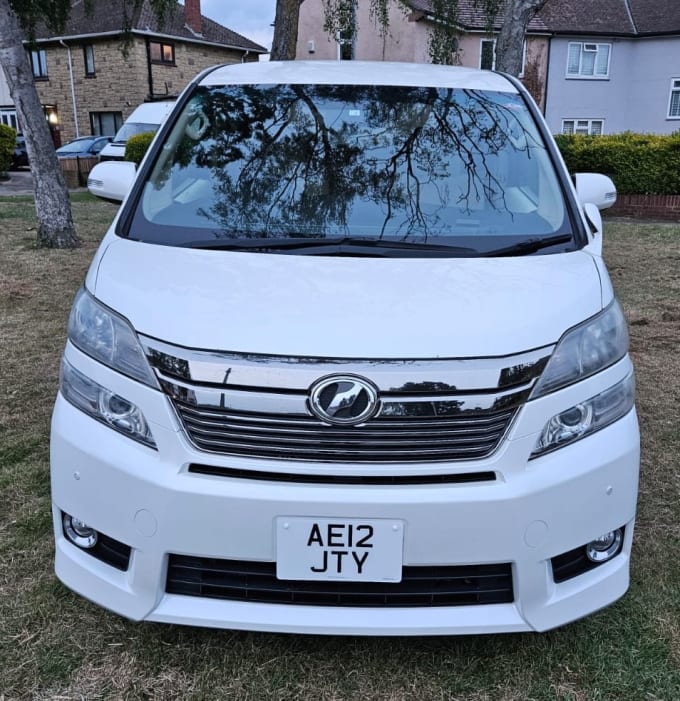 2025 Toyota Vellfire