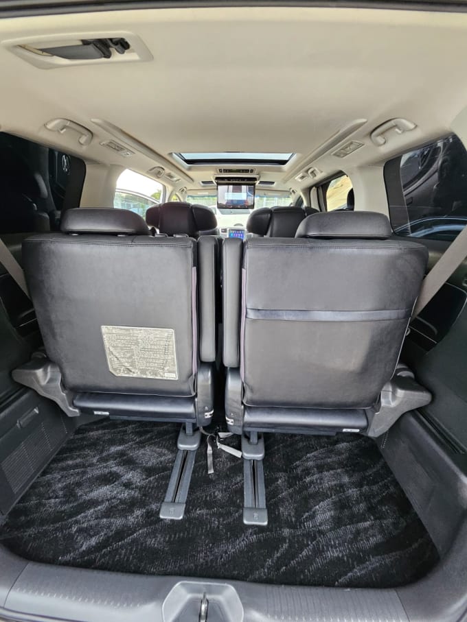 2025 Toyota Vellfire