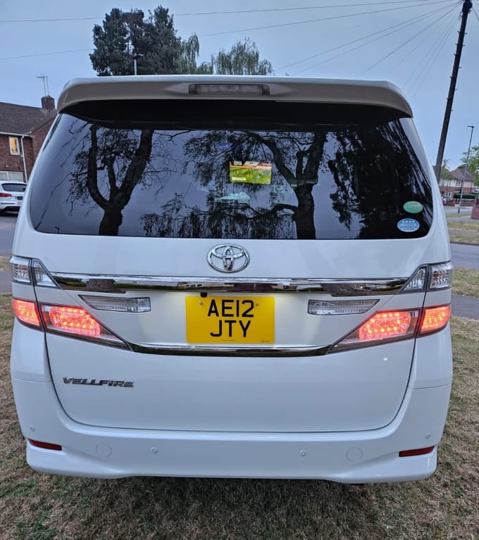 2025 Toyota Vellfire