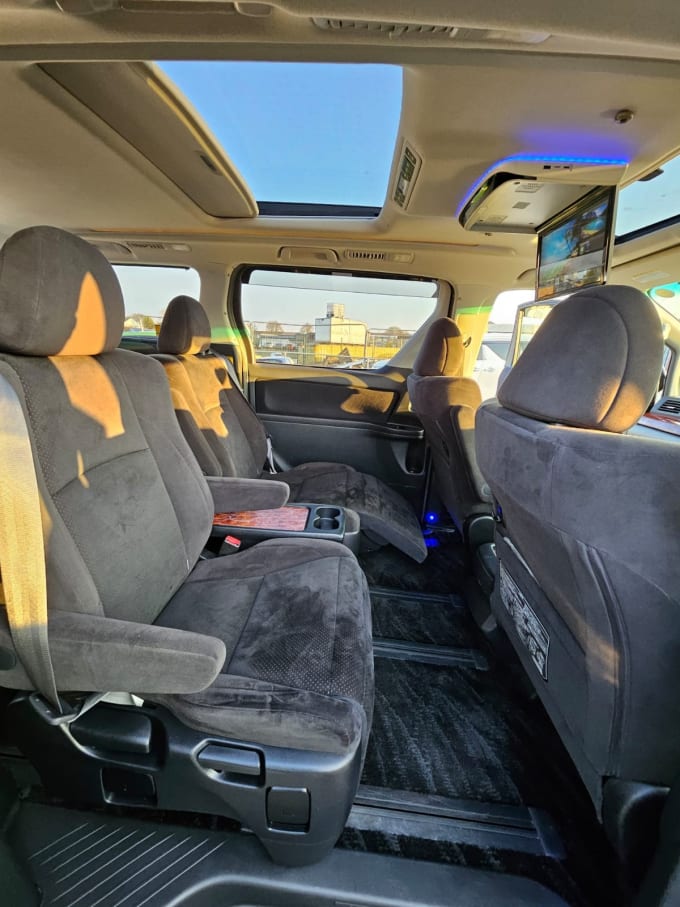 2025 Toyota Vellfire