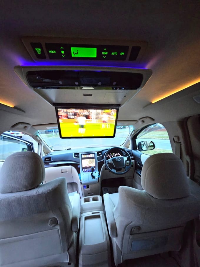 2025 Toyota Vellfire