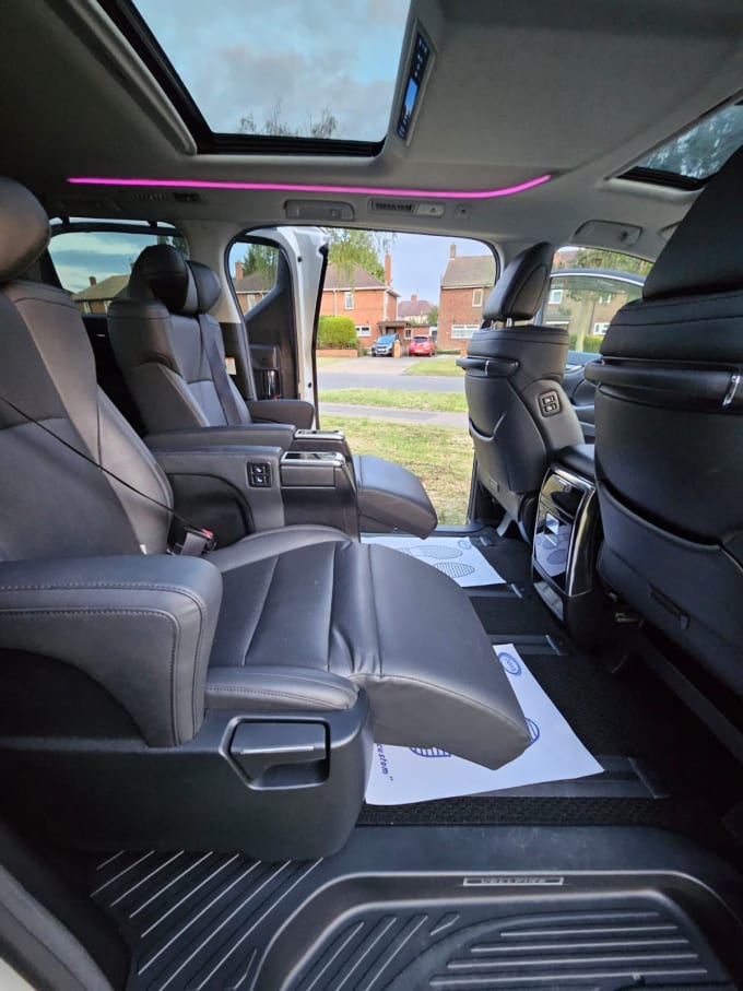 2025 Toyota Vellfire