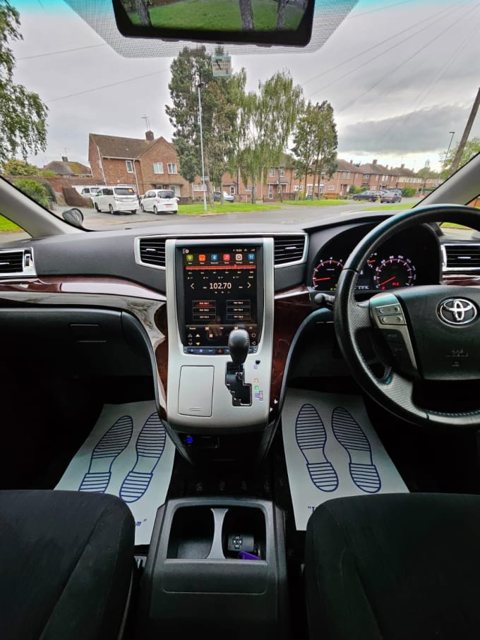 2025 Toyota Vellfire