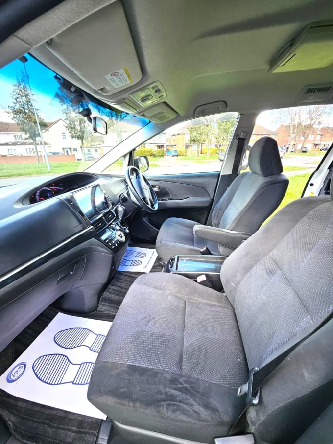 2025 Toyota Estima