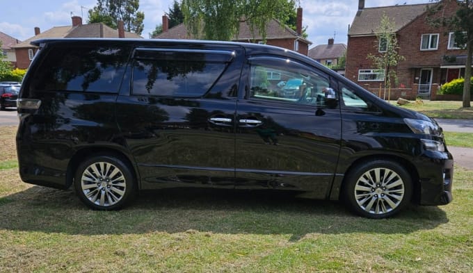 2025 Toyota Vellfire