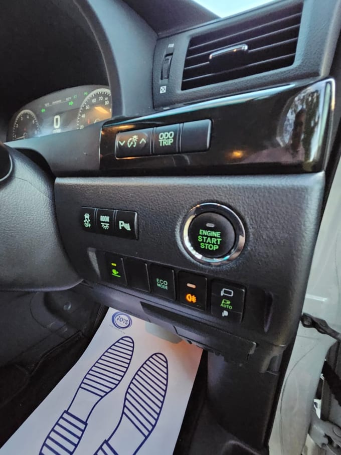 2025 Toyota Vellfire