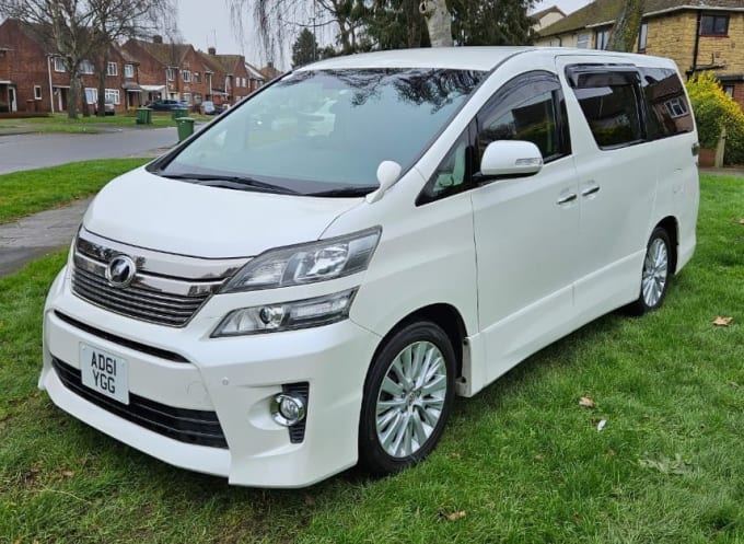 2025 Toyota Vellfire