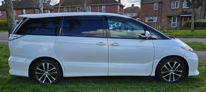 2025 Toyota Estima