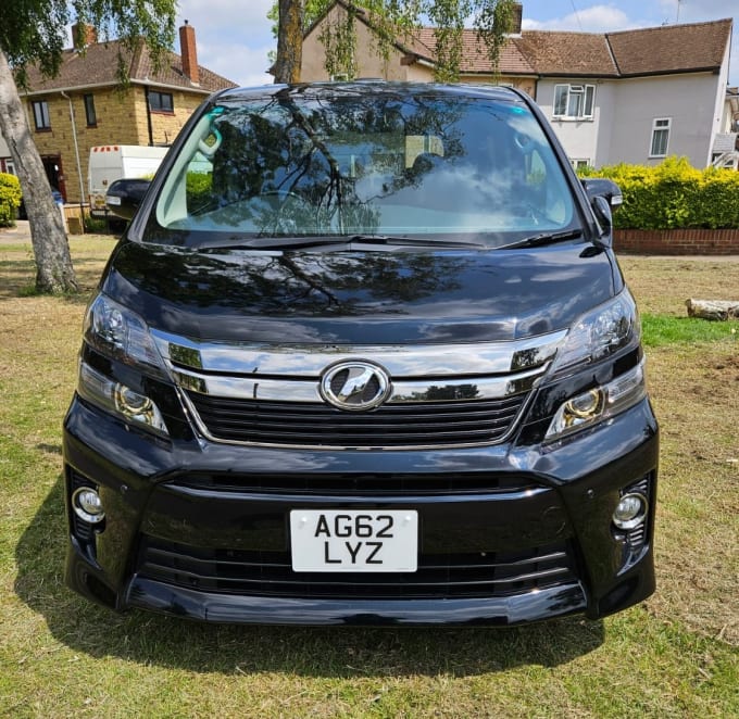 2025 Toyota Vellfire