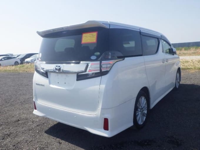 2025 Toyota Vellfire