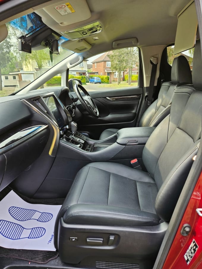 2025 Toyota Vellfire