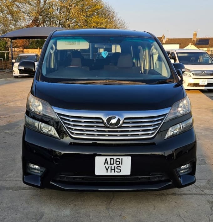 2025 Toyota Vellfire