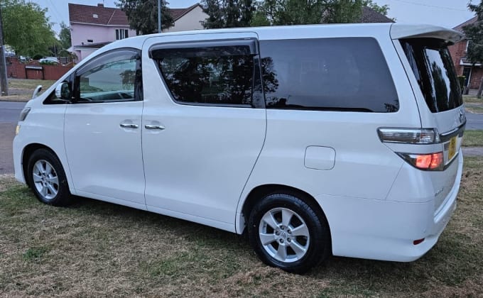 2025 Toyota Vellfire