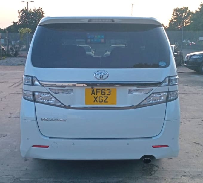 2025 Toyota Vellfire
