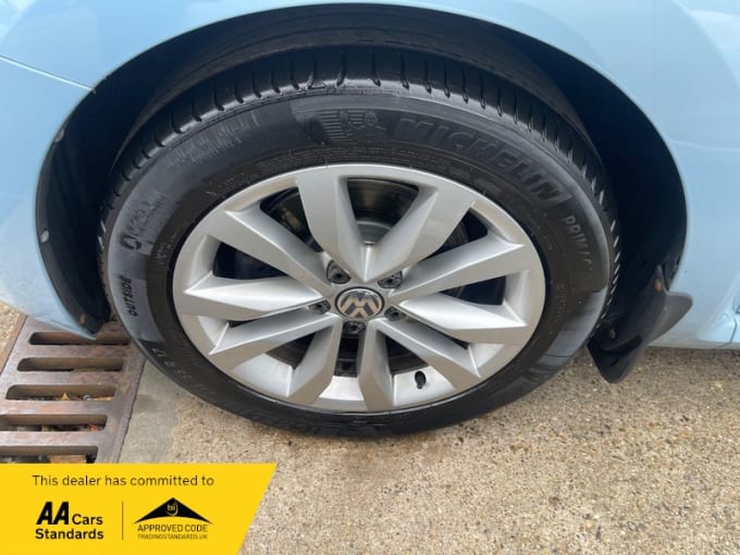 2013 Volkswagen Beetle