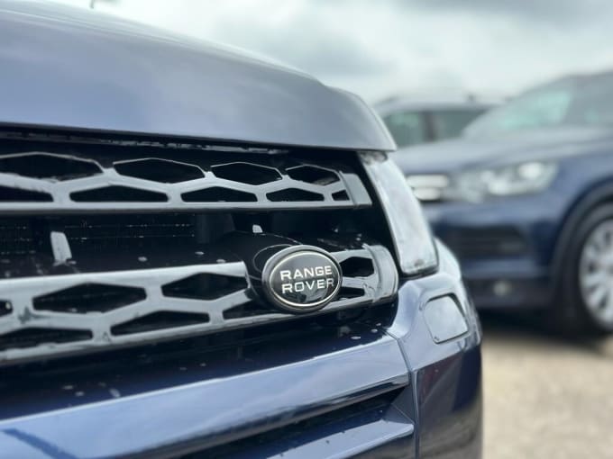 2025 Land Rover Range Rover Evoque