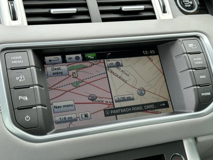2025 Land Rover Range Rover Evoque