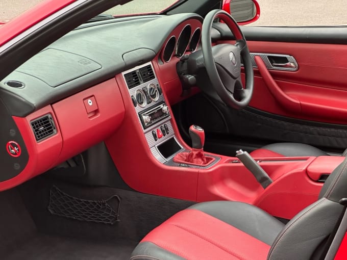 2025 Mercedes-benz Slk