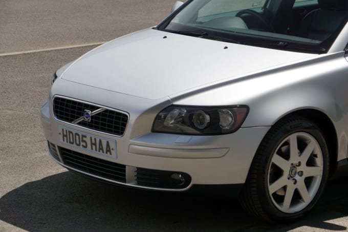 2024 Volvo S40