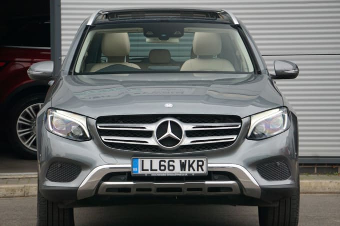 2024 Mercedes-benz Glc-class