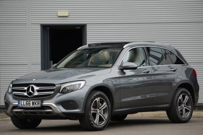 2024 Mercedes-benz Glc-class