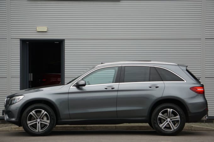 2024 Mercedes-benz Glc-class