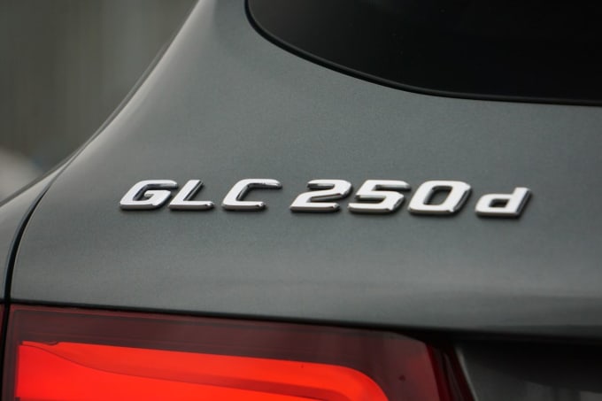 2024 Mercedes-benz Glc-class