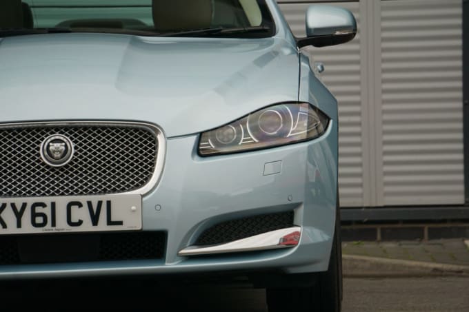 2024 Jaguar Xf