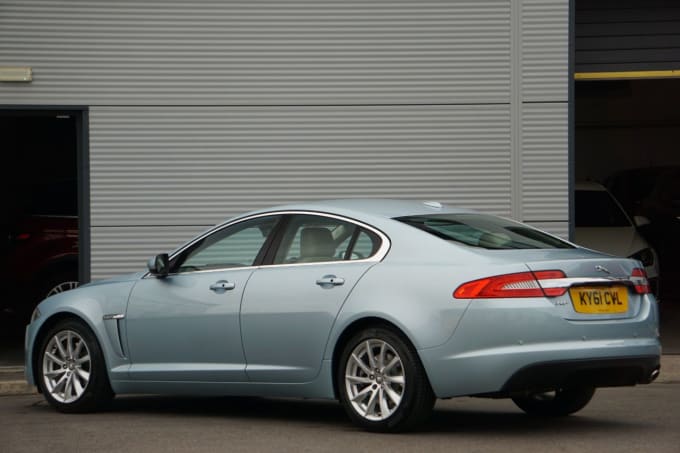 2024 Jaguar Xf