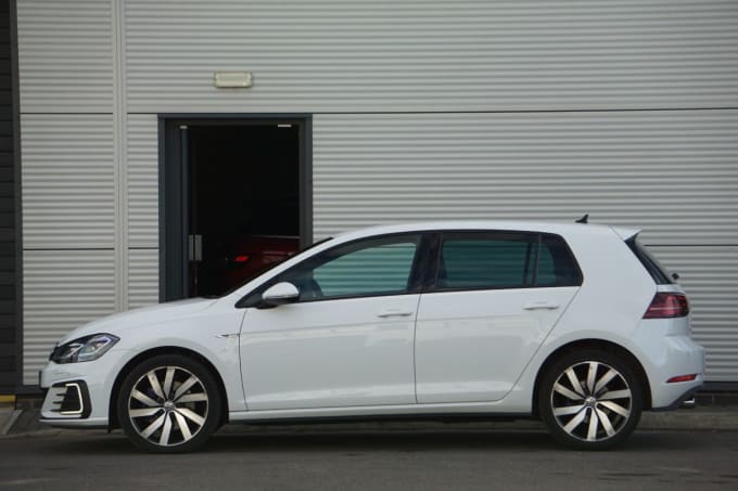 2024 Volkswagen Golf