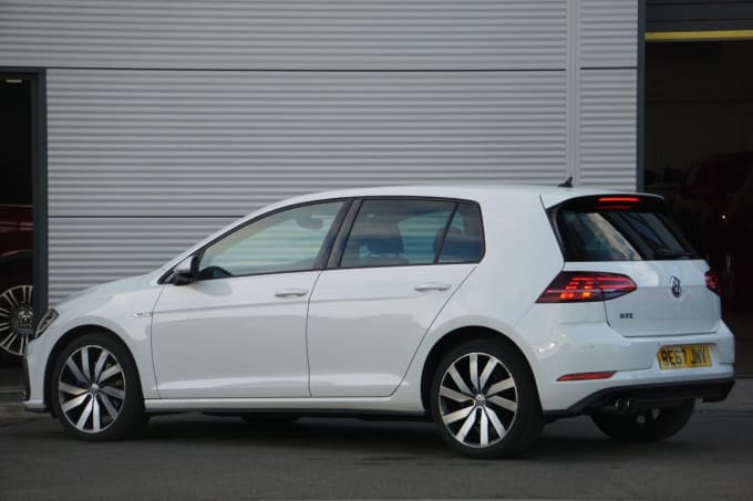 2024 Volkswagen Golf