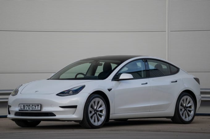 2025 Tesla Model 3