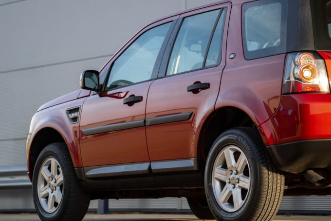 2025 Land Rover Freelander 2