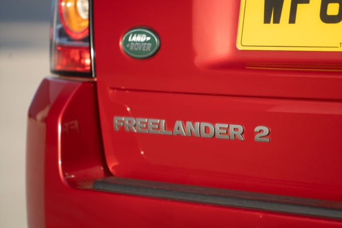 2025 Land Rover Freelander 2