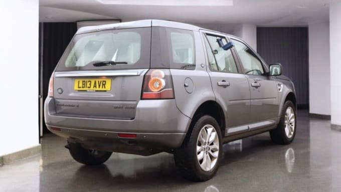 2025 Land Rover Freelander 2