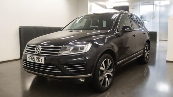 2025 Volkswagen Touareg