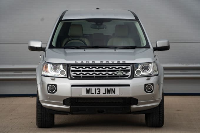 2025 Land Rover Freelander 2