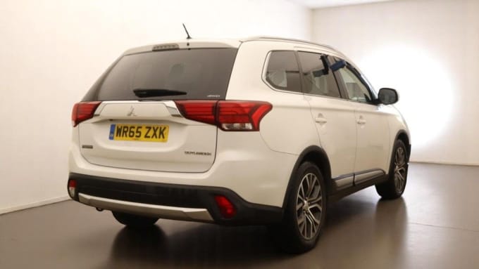 2025 Mitsubishi Outlander