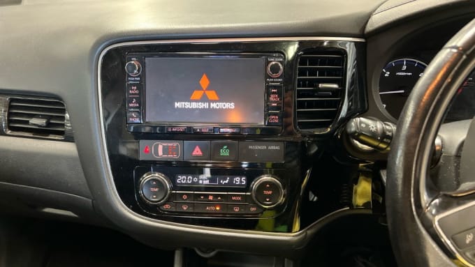 2025 Mitsubishi Outlander
