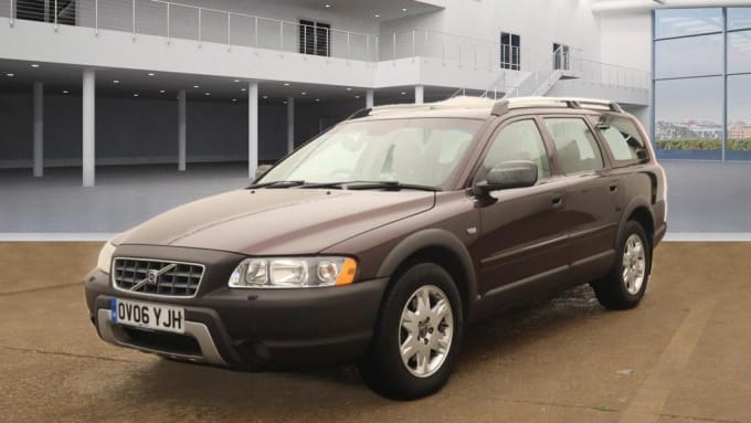 2025 Volvo Xc70