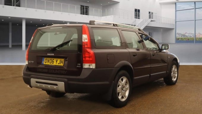 2025 Volvo Xc70