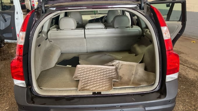 2025 Volvo Xc70