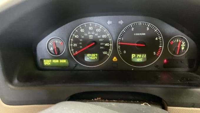 2025 Volvo Xc70