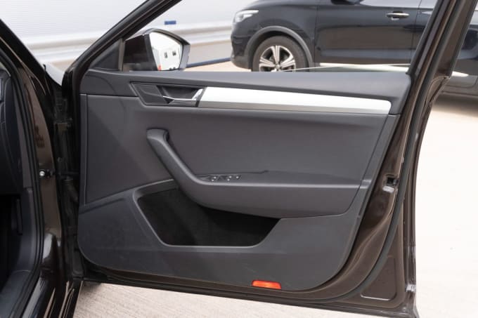 2025 Skoda Superb