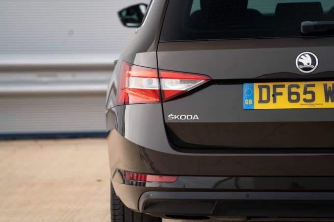 2025 Skoda Superb